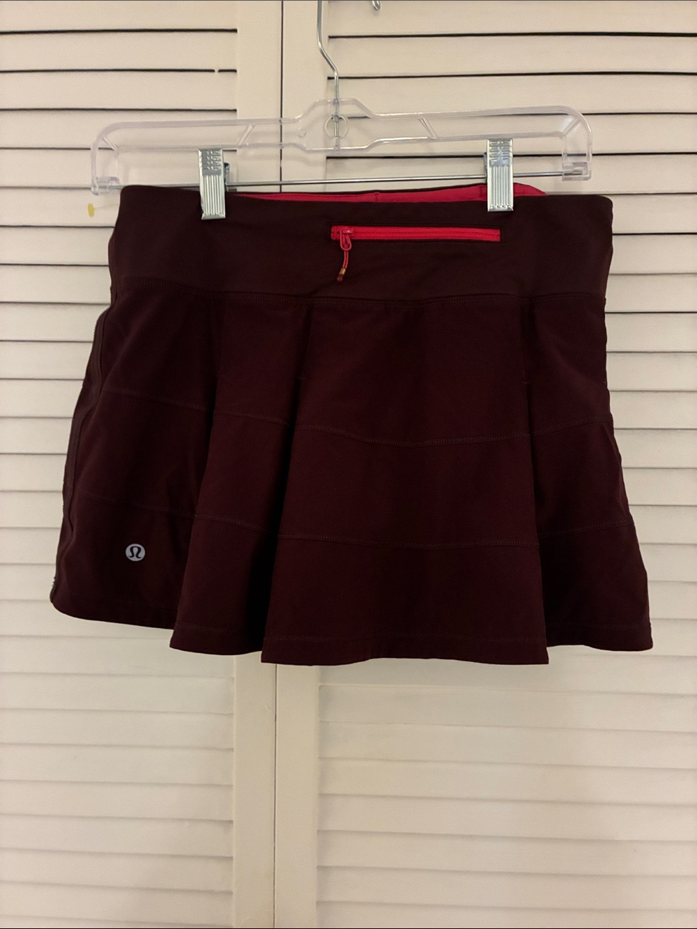 lululemon athletica Burgundy Skater Skirt with Pink Zip